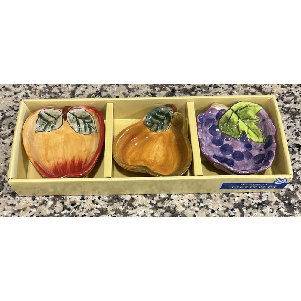 New Home Accents Ceramic Fruit Shaped Bowls Pear Apple Grapes Set of 3
